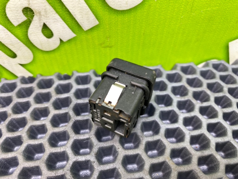 Кнопка центрального замка, 500 рублей, Калининград