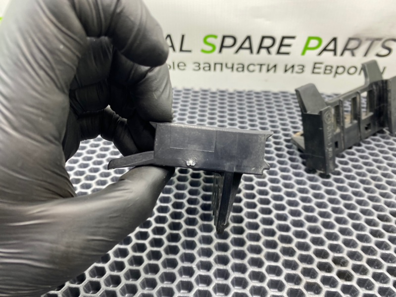 Кронштейн бампера, 1600 рублей, Калининград