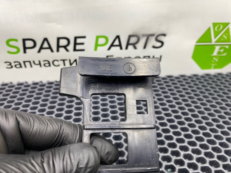 Кронштейн бампера, 1600 рублей, Калининград