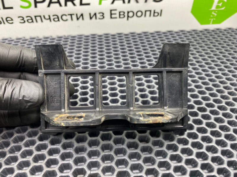 Кронштейн бампера, 1600 рублей, Калининград