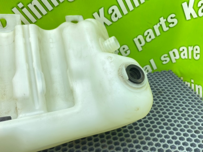 Бачок стеклоомывателя, 1000 рублей, Калининград