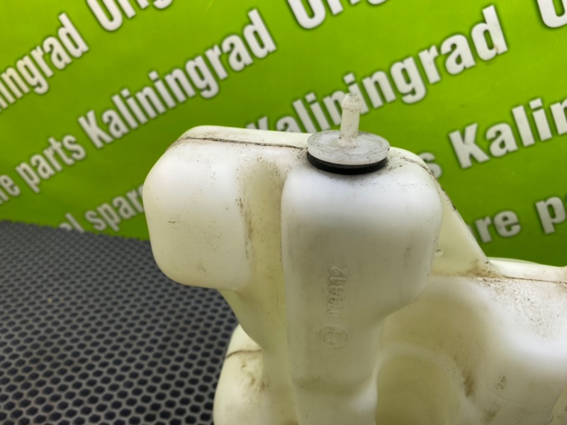 Бачок стеклоомывателя, 1000 рублей, Калининград