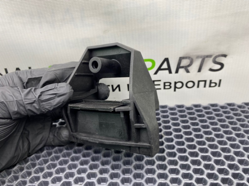 Крепление радиатора, 1400 рублей, Калининград