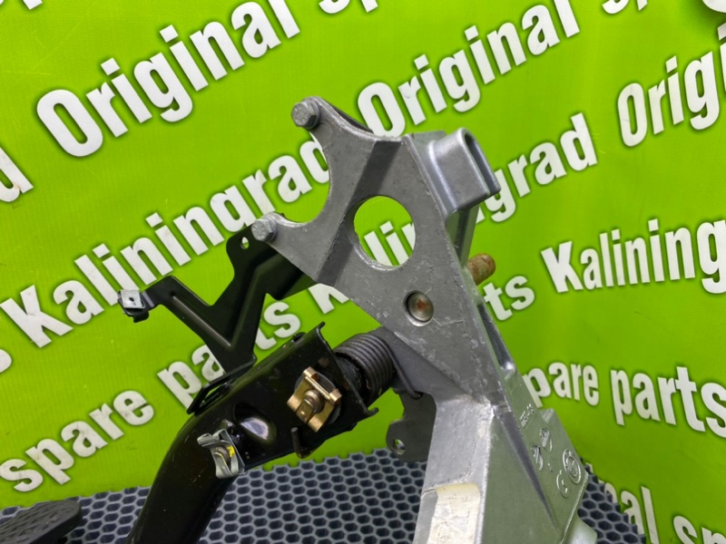 Педаль тормоза, 2100 рублей, Калининград