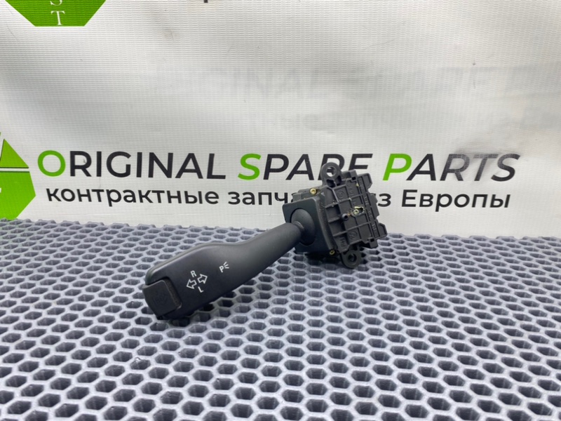 Подрулевой переключатель поворотников, 1000 рублей, Калининград