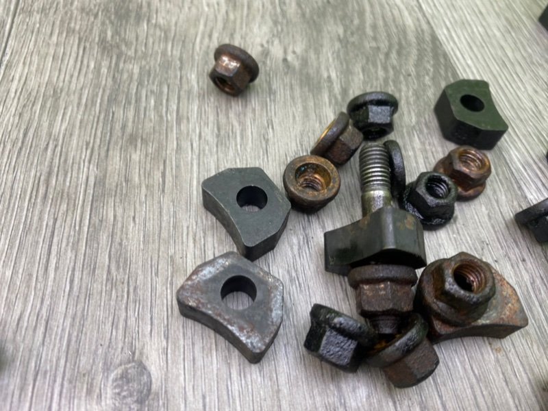 Болты, 1200 рублей, Калининград