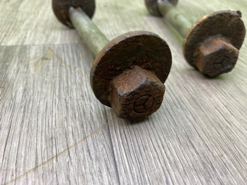 Развальные болты, 1200 рублей, Калининград