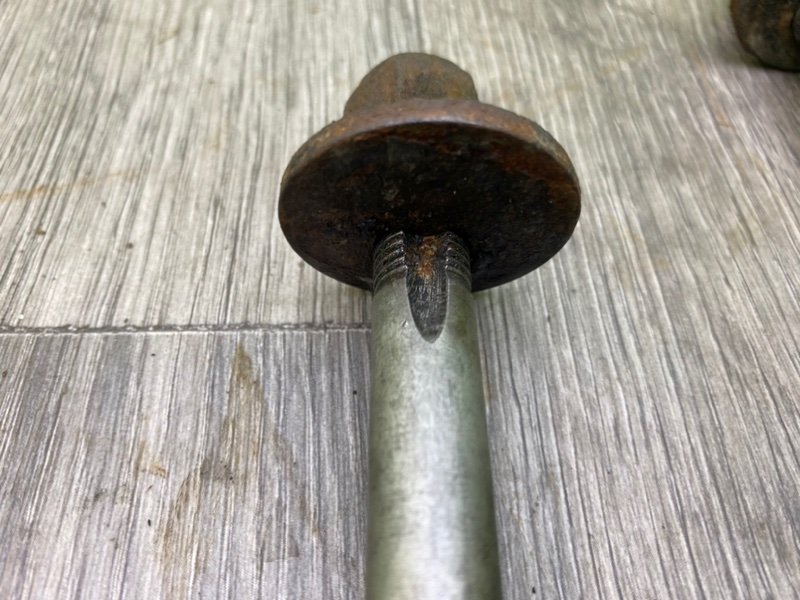 Развальные болты, 1200 рублей, Калининград