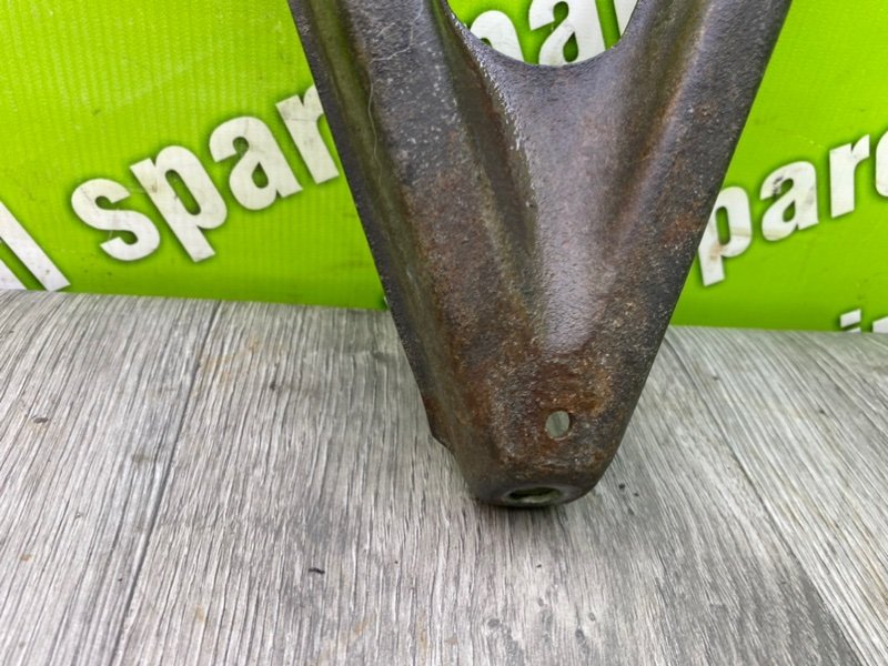 Кронштейн, 900 рублей, Калининград