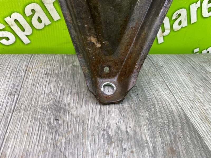 Кронштейн, 900 рублей, Калининград