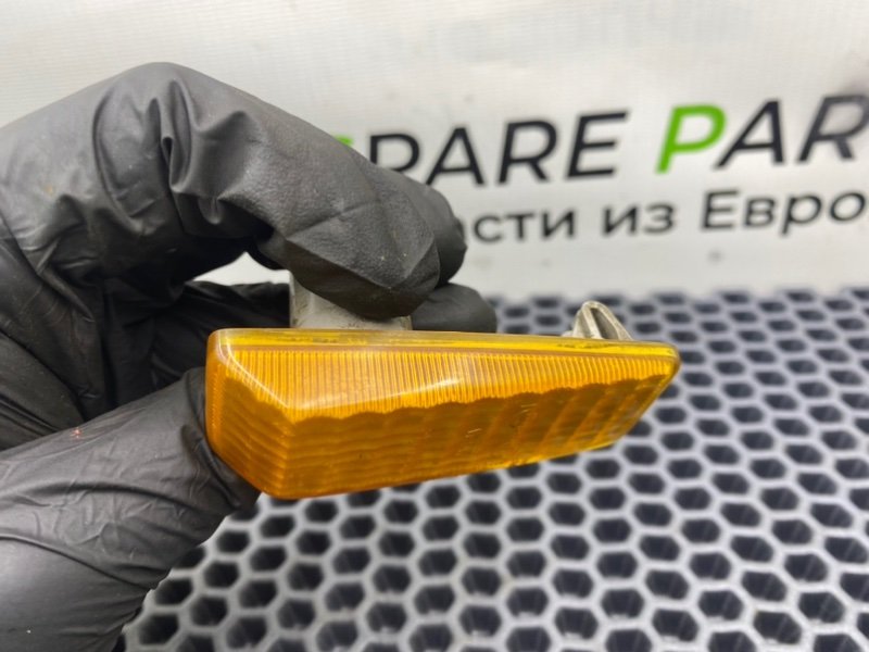 Поворотник, 1600 рублей, Калининград