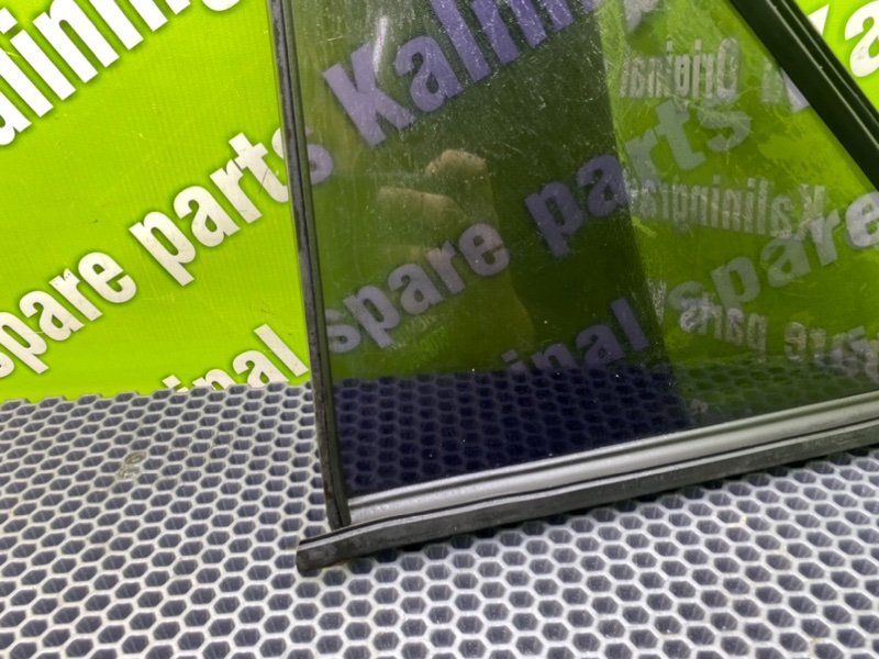 Форточка двери, 1000 рублей, Калининград