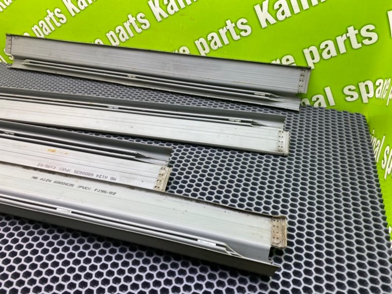 Накладки порогов, 2100 рублей, Калининград