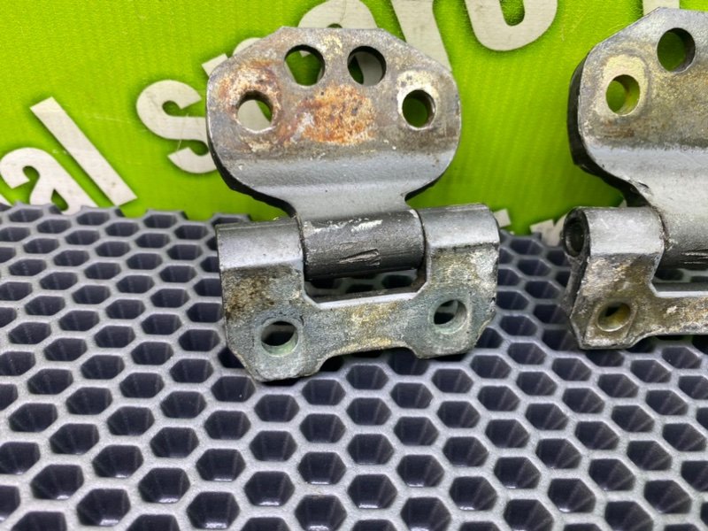 Петли дверей, 1000 рублей, Калининград