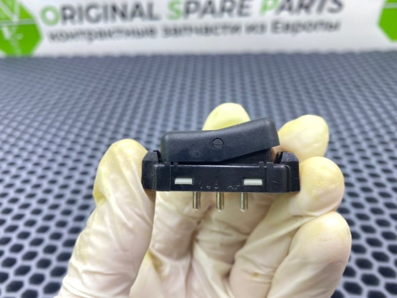 Кнопка света, 500 рублей, Калининград