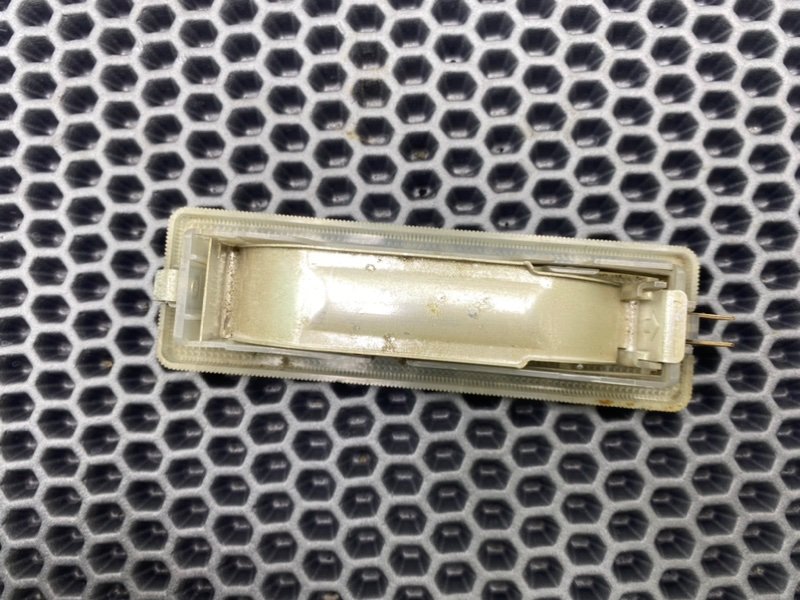 Плафон подсветки салона, 500 рублей, Калининград