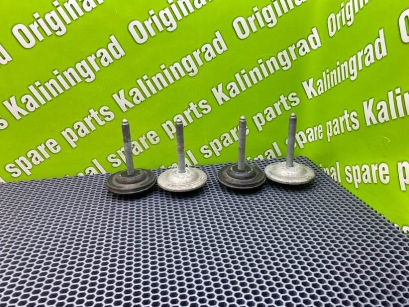 Болты подрамника, 1700 рублей, Калининград