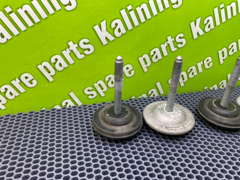 Болты подрамника, 1700 рублей, Калининград