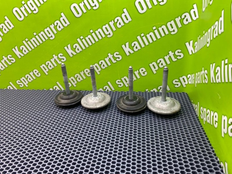 Болты подрамника, 1700 рублей, Калининград