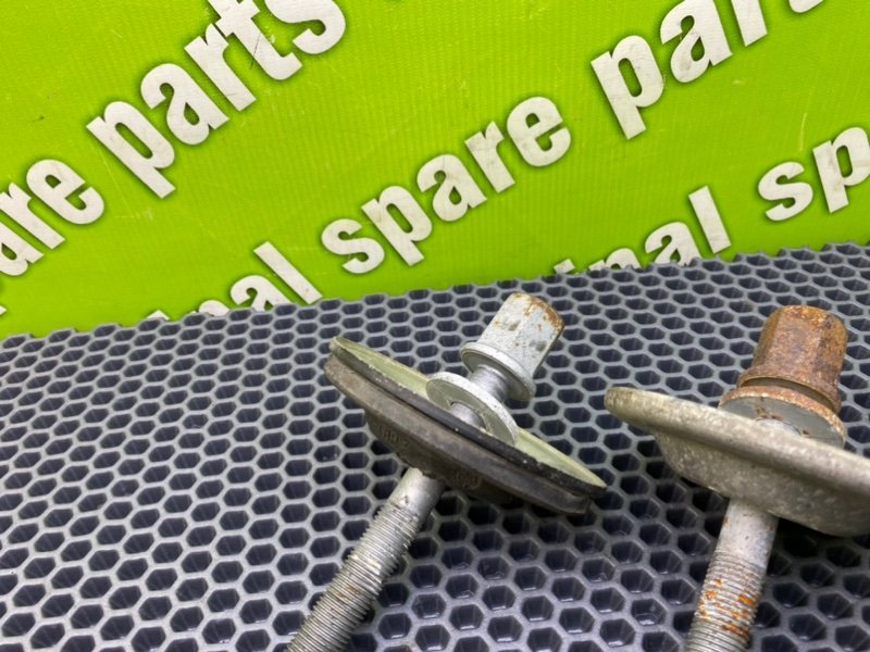 Болты подрамника, 1700 рублей, Калининград