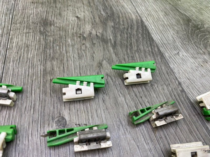 Кронштейны, 1600 рублей, Калининград