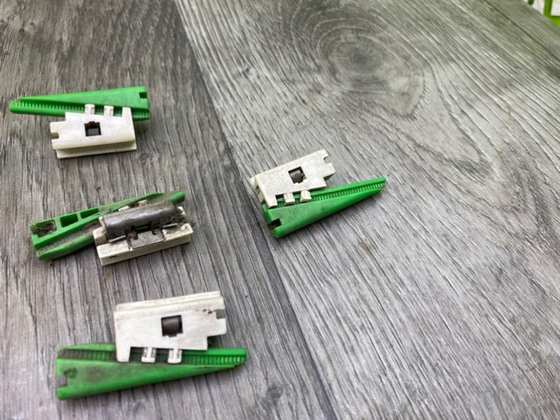 Кронштейны, 1600 рублей, Калининград