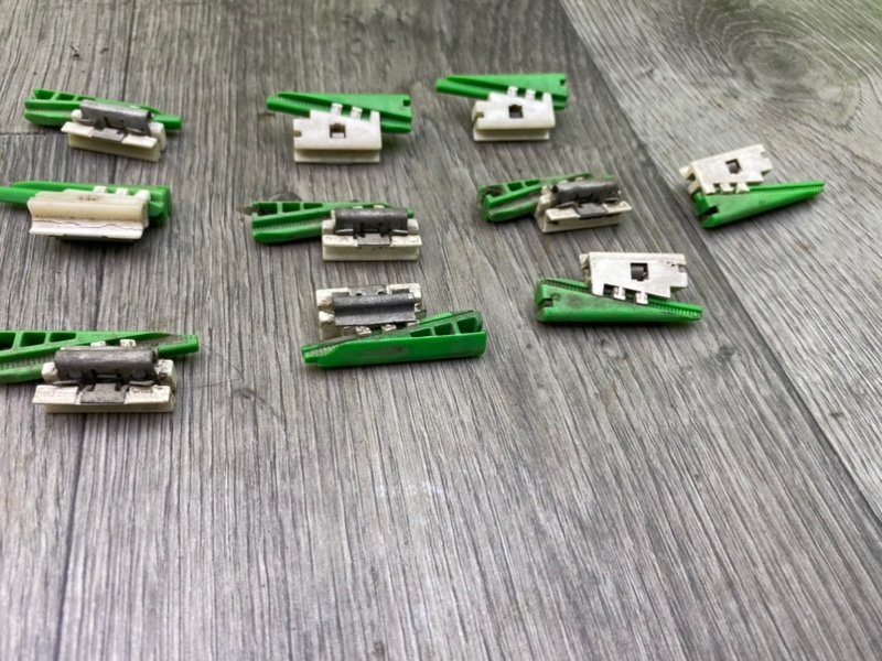 Кронштейны, 1600 рублей, Калининград