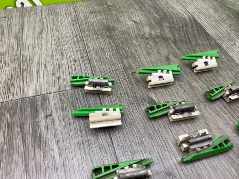 Кронштейны, 1600 рублей, Калининград