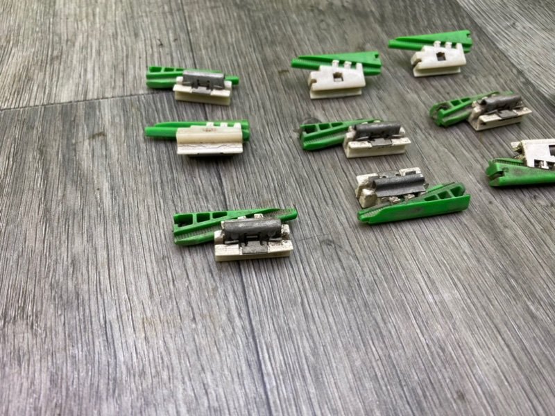 Кронштейны, 1600 рублей, Калининград