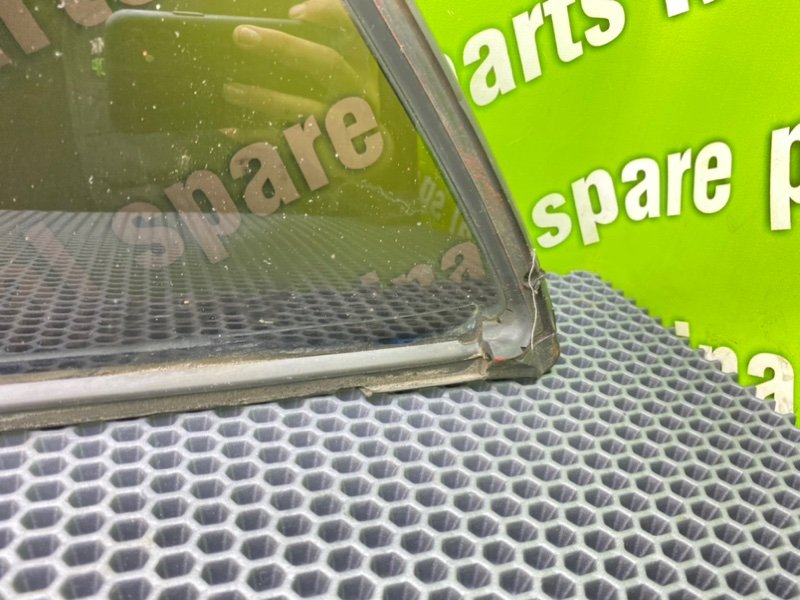 Форточка двери, 1000 рублей, Калининград