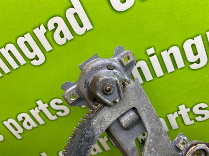 Стеклоподъемник, 1000 рублей, Калининград