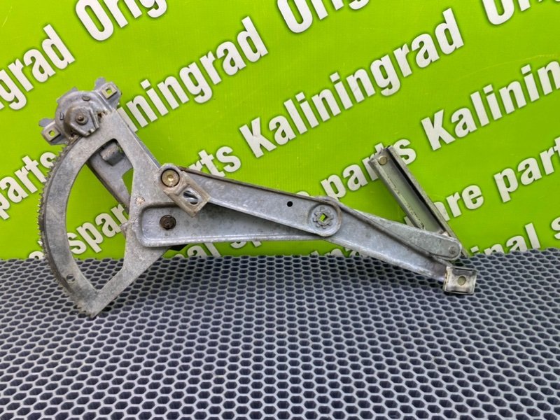 Стеклоподъемник, 1000 рублей, Калининград