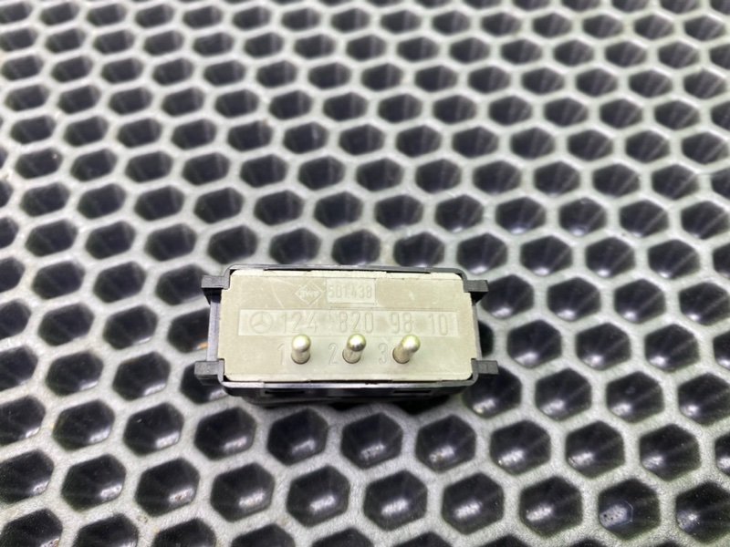 Кнопка света, 500 рублей, Калининград