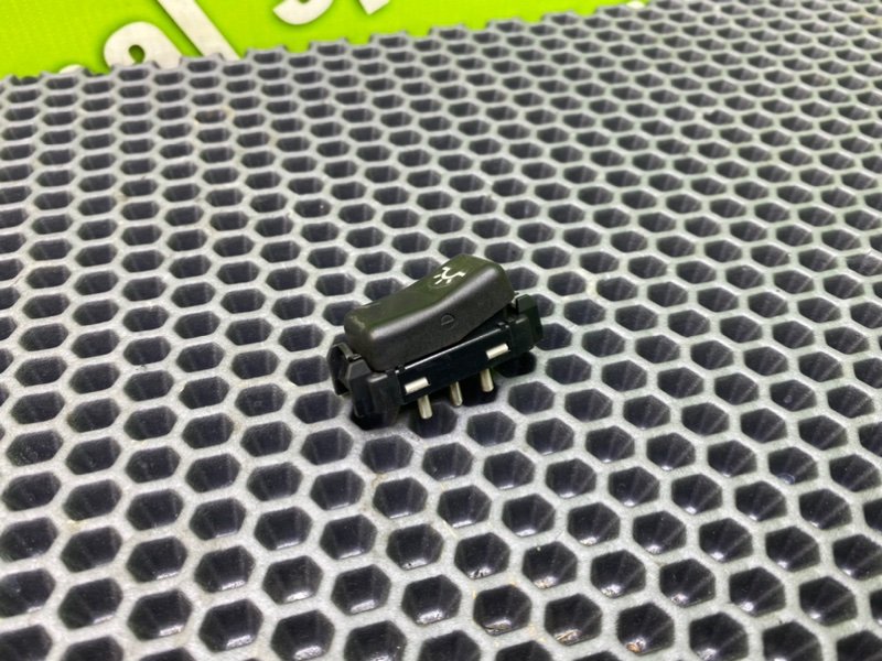 Кнопка света, 500 рублей, Калининград