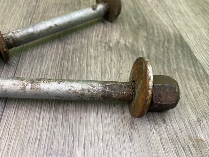 Развальные болты, 1200 рублей, Калининград