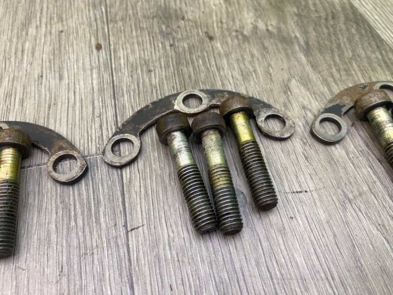 Болты приводов, 1700 рублей, Калининград