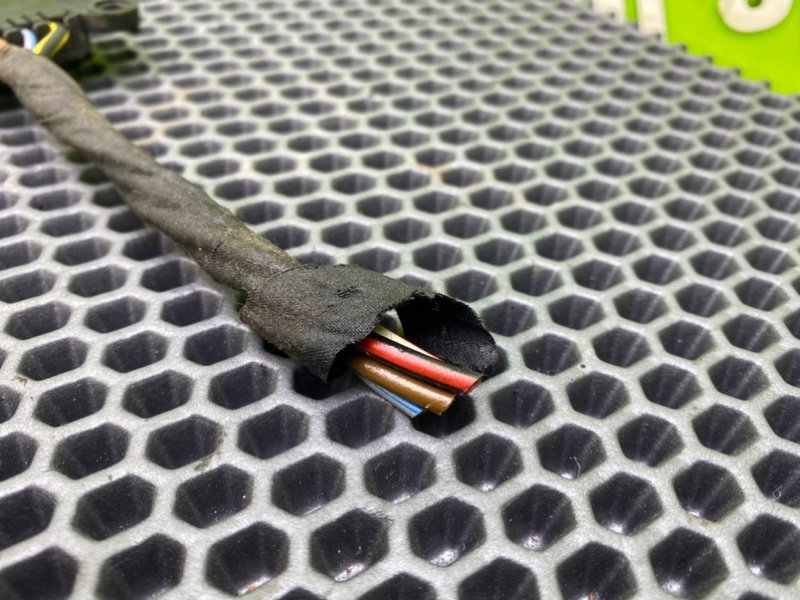 Соединительная колодка, 1000 рублей, Калининград