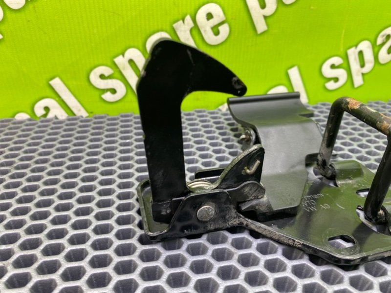 Замок капота, 1000 рублей, Калининград