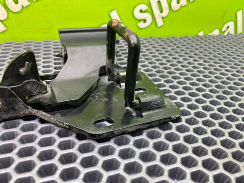 Замок капота, 1000 рублей, Калининград