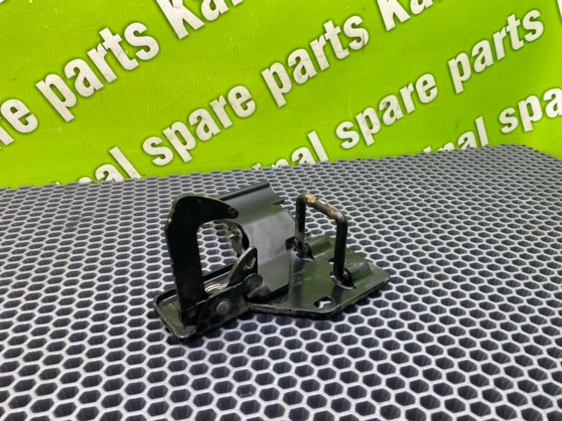 Замок капота, 1000 рублей, Калининград