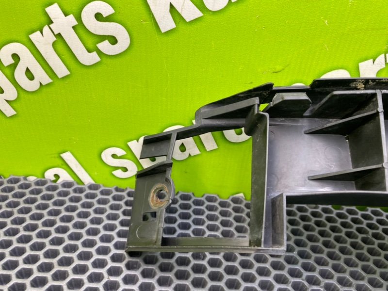 Кронштейн бампера, 1000 рублей, Калининград