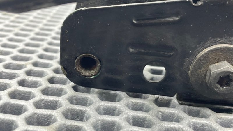 Замок капота, 1400 рублей, Калининград