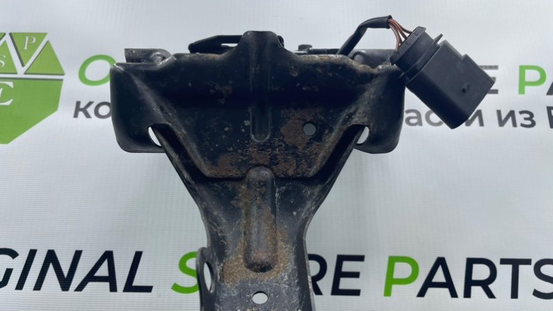 Замок капота, 1400 рублей, Калининград