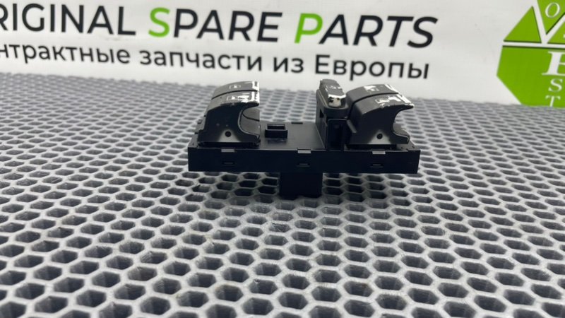 Кнопка стеклоподъемника, 1000 рублей, Калининград