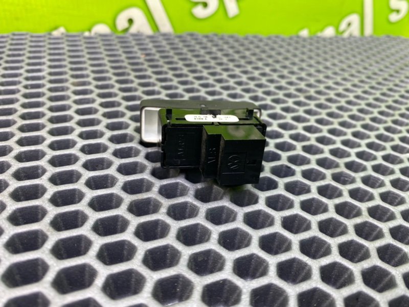 Кнопка центрального замка, 600 рублей, Калининград