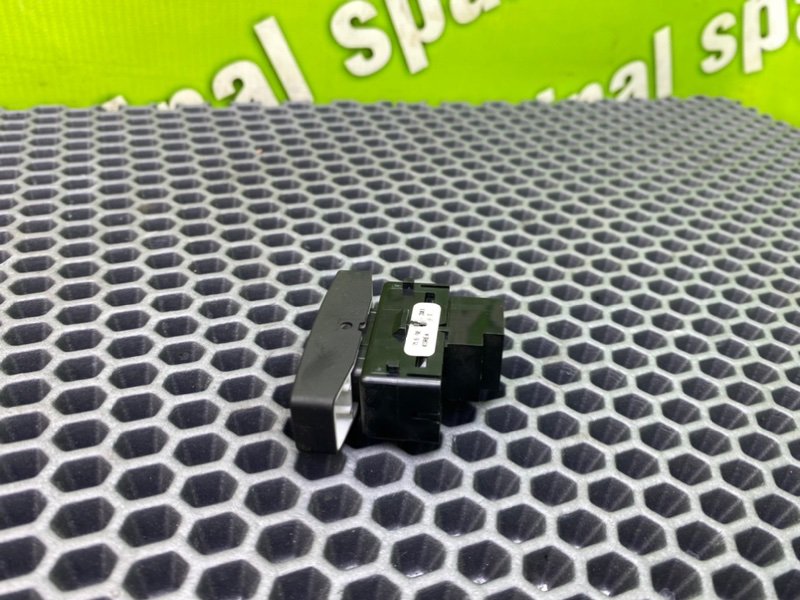 Кнопка центрального замка, 600 рублей, Калининград