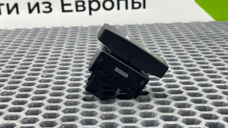 Кнопка центрального замка, 600 рублей, Калининград