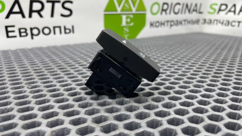 Кнопка центрального замка, 600 рублей, Калининград