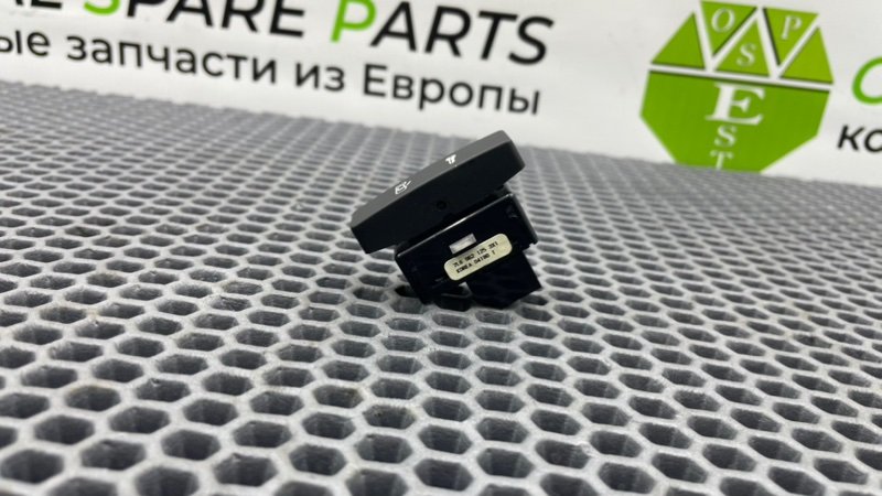 Кнопка центрального замка, 600 рублей, Калининград