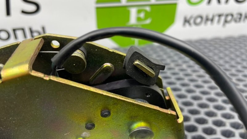 Замок стекла багажника, 1400 рублей, Калининград